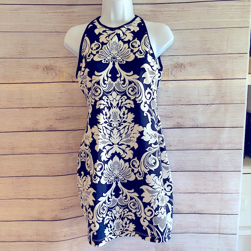 B. Darlin Dress. Fitted. Navy & White. Jr's, size 9